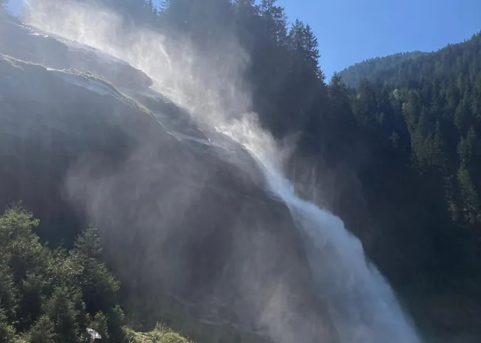 Stefanie Hollersbach im Pinzgau